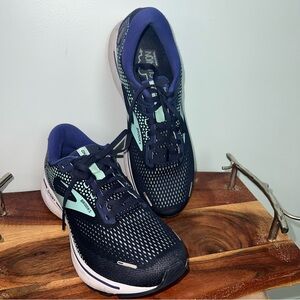 Brooks Ghost 24 Running Shoes Navy Mint Cushioned Neutral Sneakers Women’s 11W